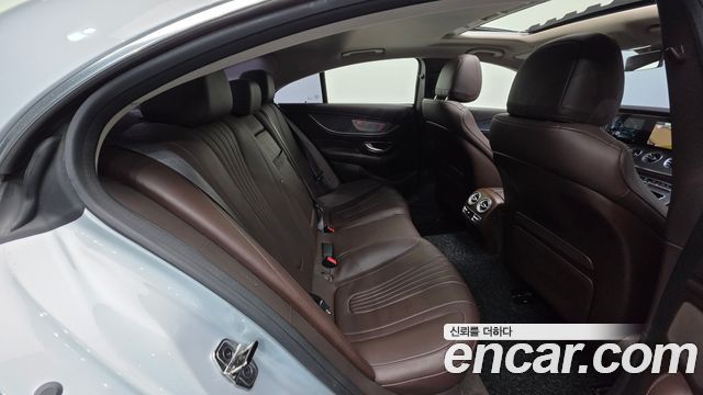 Mercedes-Benz CLS-Class 2019 — photo 35