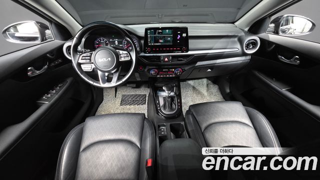 Kia K3 2022 — photo 7