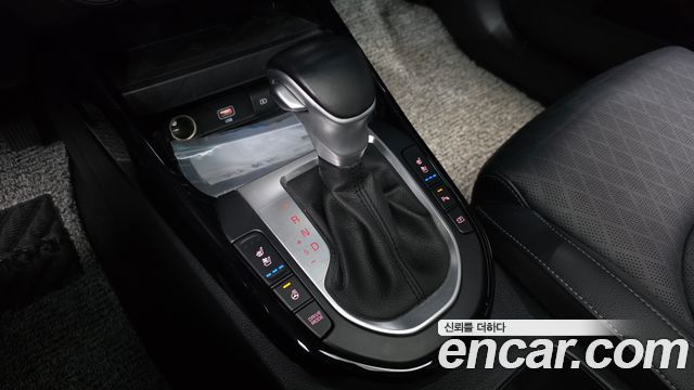 Kia K3 2022 — photo 9