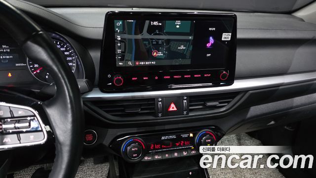 Kia K3 2022 — photo 14