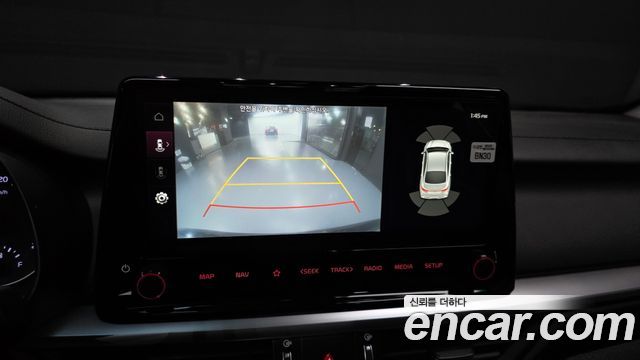 Kia K3 2022 — photo 15