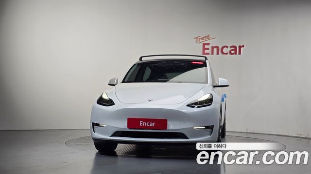 Tesla Model Y 2022 — photo 3