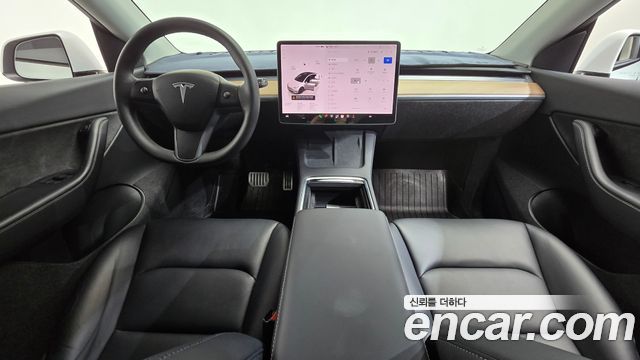 Tesla Model Y 2022 — photo 10