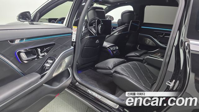 Mercedes-Benz S-Class 2021 — photo 18