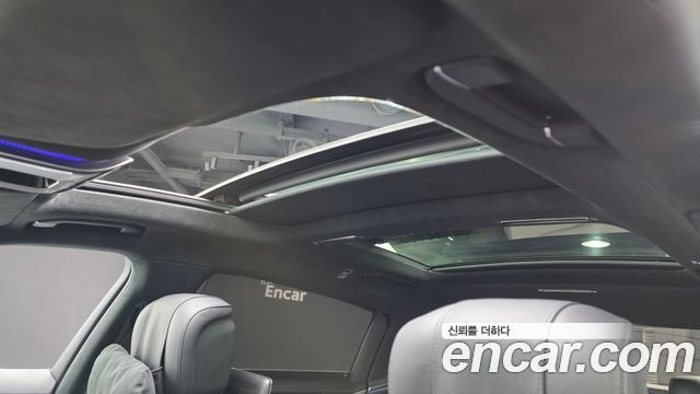 Mercedes-Benz S-Class 2021 — photo 24