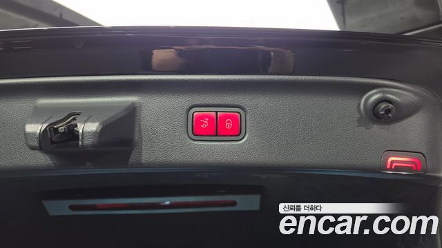 Mercedes-Benz S-Class 2021 — photo 25