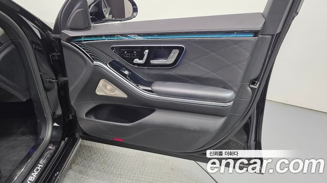 Mercedes-Benz S-Class 2021 — photo 14