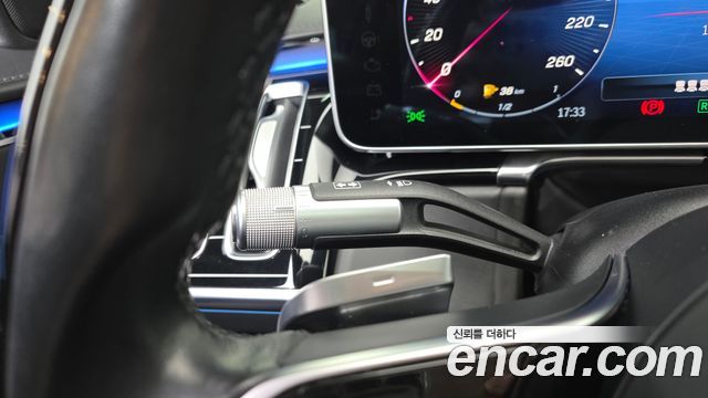 Mercedes-Benz S-Class 2021 — photo 37