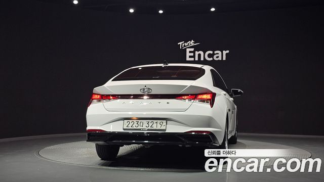 Hyundai AVANTE 2021 — photo 4