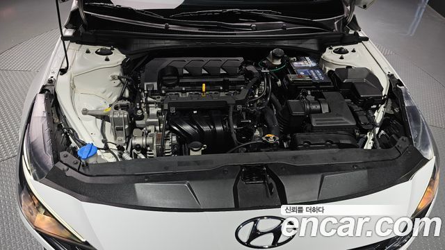 Hyundai AVANTE 2021 — photo 6