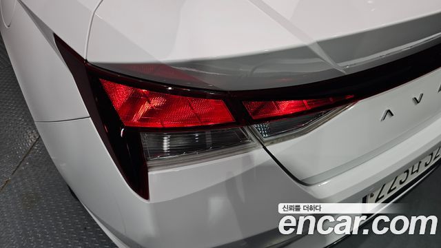 Hyundai AVANTE 2021 — photo 9