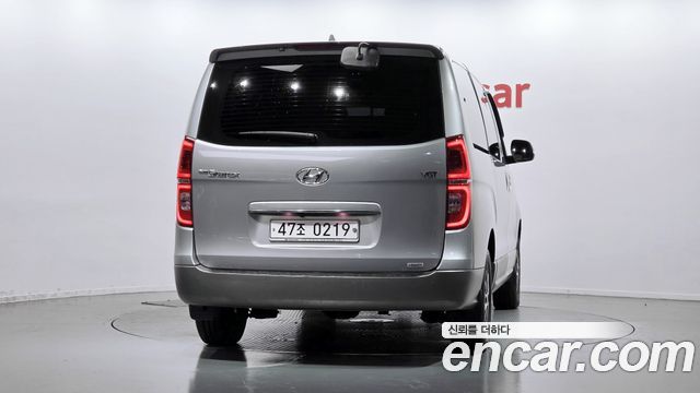 Hyundai Starex 2019 — photo 4