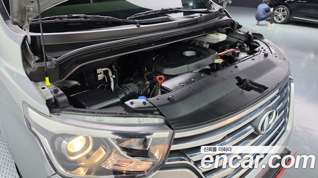Hyundai Starex 2019 — photo 6