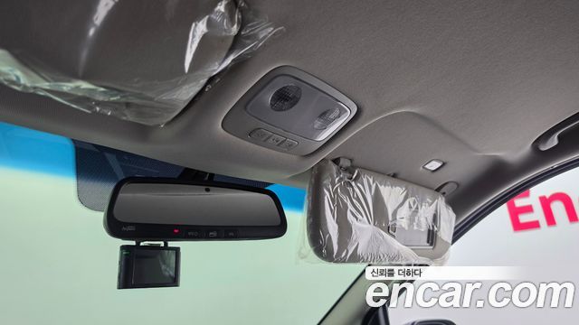 Hyundai Starex 2019 — photo 23