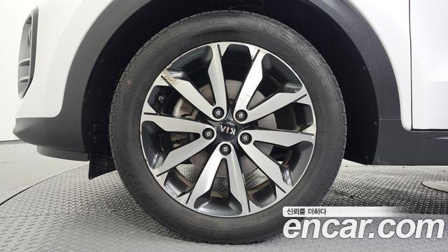 Kia Sportage 2016 — photo 5
