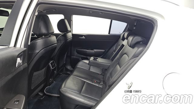 Kia Sportage 2016 — photo 18