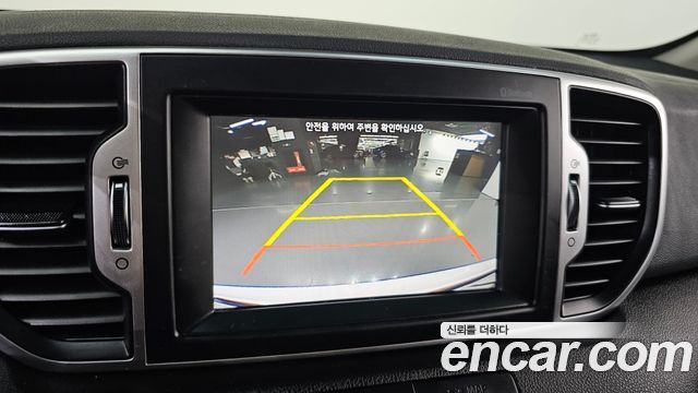 Kia Sportage 2016 — photo 21