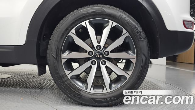 Kia Sportage 2016 — photo 7