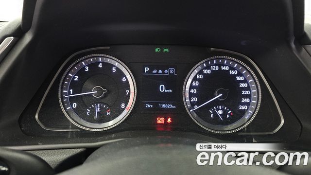 Hyundai Sonata 2020 — photo 11