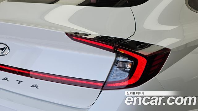Hyundai Sonata 2020 — photo 9