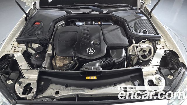 Mercedes-Benz E-Class 2018 — photo 6