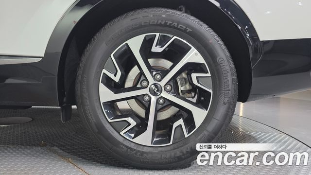 Kia Sportage 2023 — photo 7