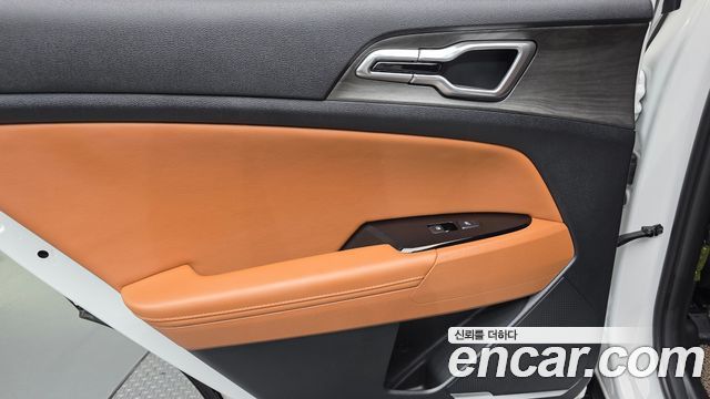 Kia Sportage 2023 — photo 15