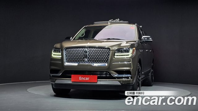 Lincoln Navigator 2020 — photo 3