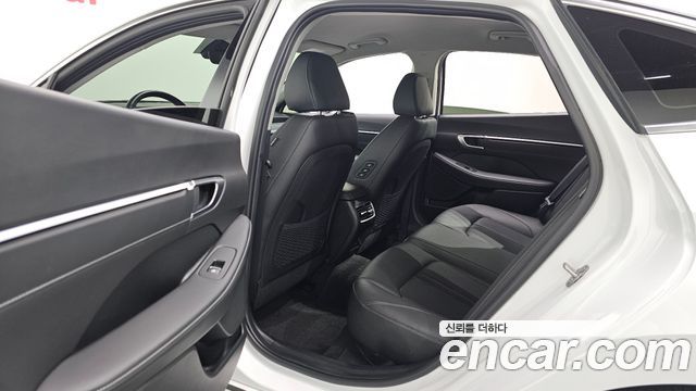 Hyundai Sonata 2024 — photo 18