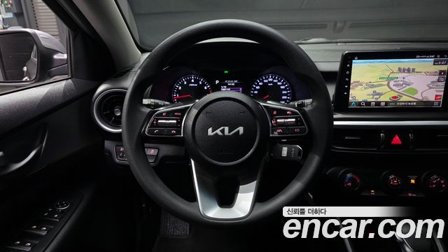 Kia K3 2022 — photo 13