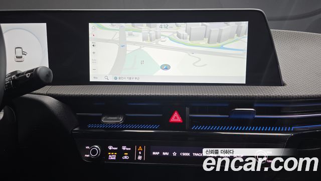 Kia EV6 2023 — photo 15
