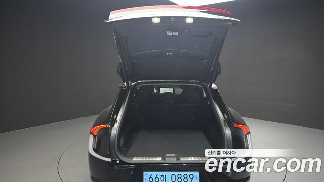Kia EV6 2023 — photo 20