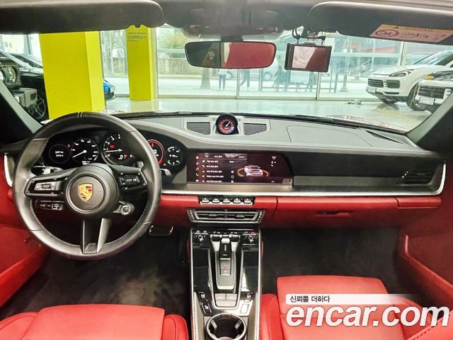 Porsche 911 2024 — photo 7