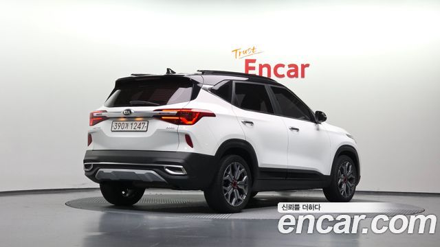 Kia Seltos 2020 — photo 2