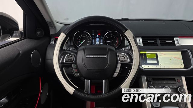 Land Rover Range Rover Evoque 2019 — photo 13