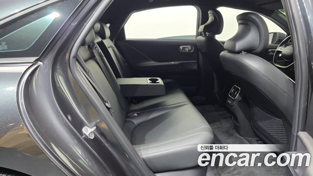 Hyundai Ioniq6 2025 — photo 12