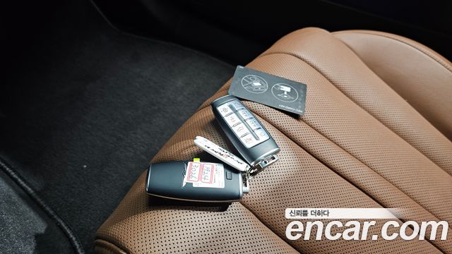 Genesis G80 2024 — photo 17