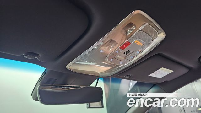 Genesis G80 2024 — photo 18