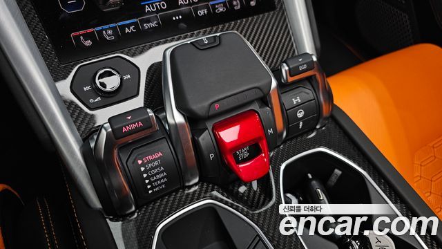 Lamborghini Urus 2021 — photo 12
