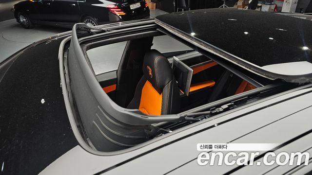 Lamborghini Urus 2021 — photo 25