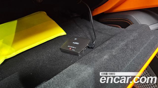 Lamborghini Urus 2021 — photo 31