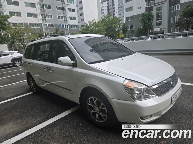 Kia Canival 2014 — photo 3