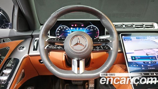 Mercedes-Benz S-Class 2023 — photo 19