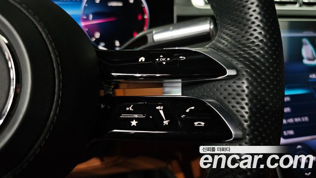 Mercedes-Benz S-Class 2023 — photo 34