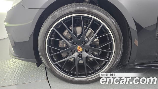 Porsche Panamera 2021 — photo 5