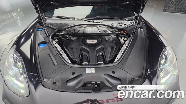 Porsche Panamera 2021 — photo 6