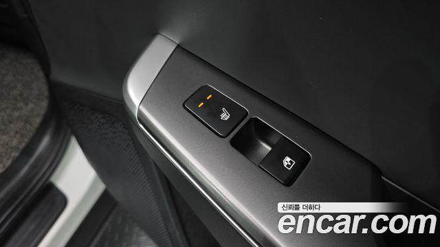 Kia EV6 2023 — photo 17