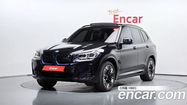 BMW iX3 2024 — photo 1