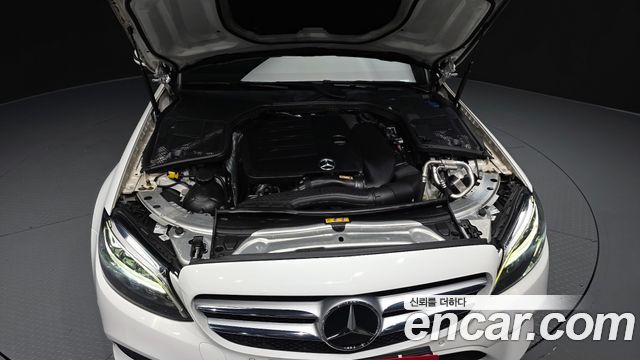 Mercedes-Benz C-Class 2020 — photo 6