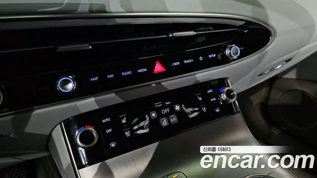 Genesis GV70 2025 — photo 25